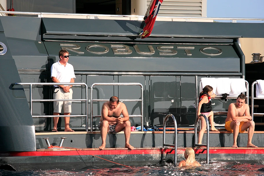 Swimming-Pool auf der Luxus-Yacht «Robusto», Cayman Islands.