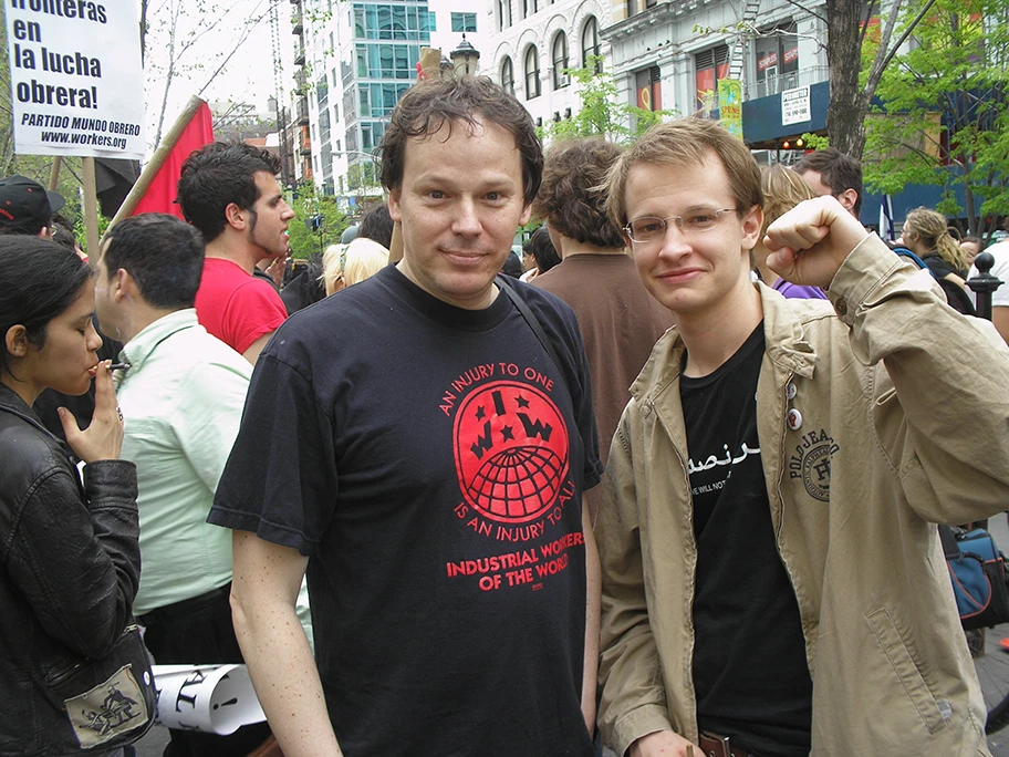 David Graeber und Brian Kelly am Immigrant Rights Rally in New York.