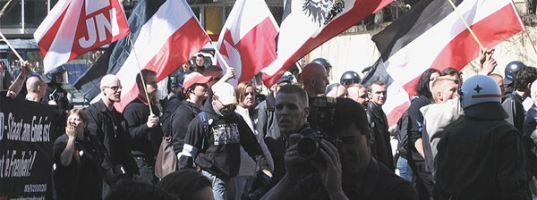 Neonazi-Aufmarsch in München am 2. April 2005.