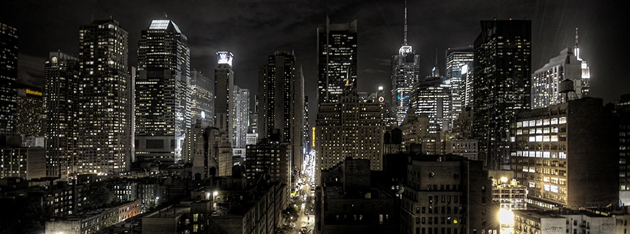 Zentrum von New York City in der Nacht.