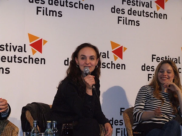 Die deutsche Filmregisseurin Nicole Weegmann im Gespräch, Juni 2011.