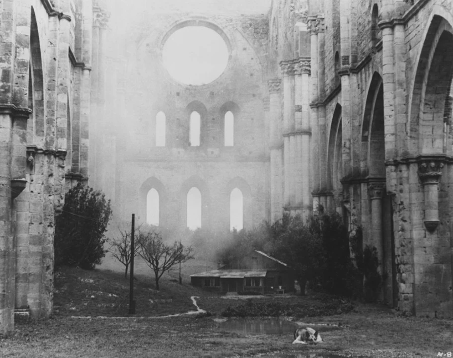 Nostalgia by Tarkovsky.