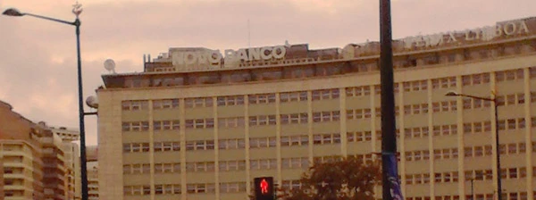 Der profitable Teil der Espirito Santo Bank firmiert seit dem Zusammenbruch am 4. August 2014 unter dem Namen Novo Banco, sie gilt als "gute Bank" - trotzdem findet sich kein Käufer.