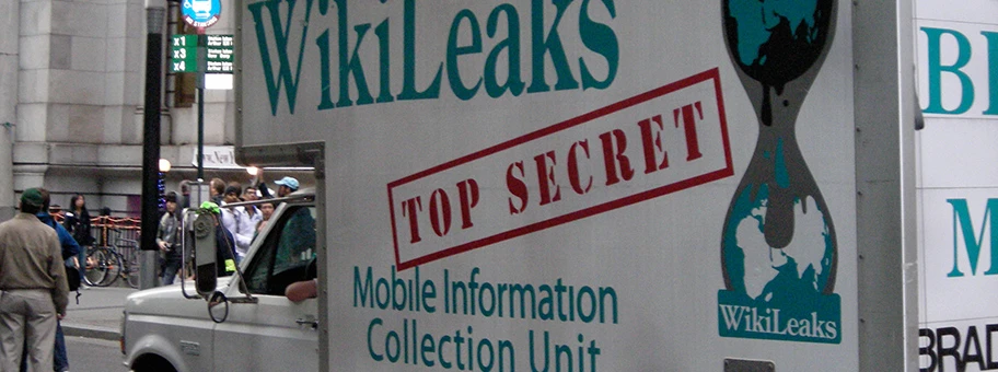 WikiLeaks Truck an einer OccupyWallStreet Demonstration in New York.