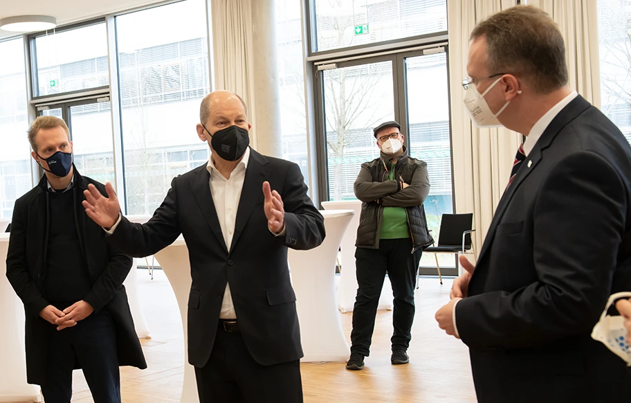 Olaf Scholz und Nico Marquardt in Potsdam, März 2021.