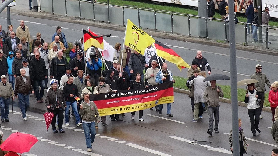 PEGIDA Demonstration in Dresden anlässlich des Tages der Deutschen Einheit 2016 am 3. Oktober.