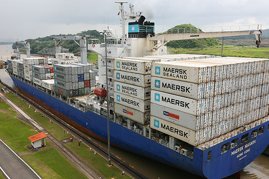 Panama_Canal_Crossing_(8396126977)_1.jpg