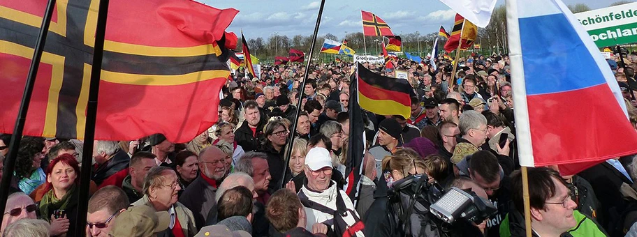Pegida Demonstration in Dresden, 13. April 2015.