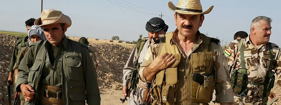 Kämpfer der kurdischen PKK und Soldaten der PUK Peschmerga in Kirkuk.