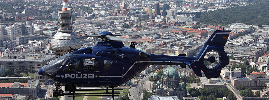Polizeihubschrauber über Berlin.