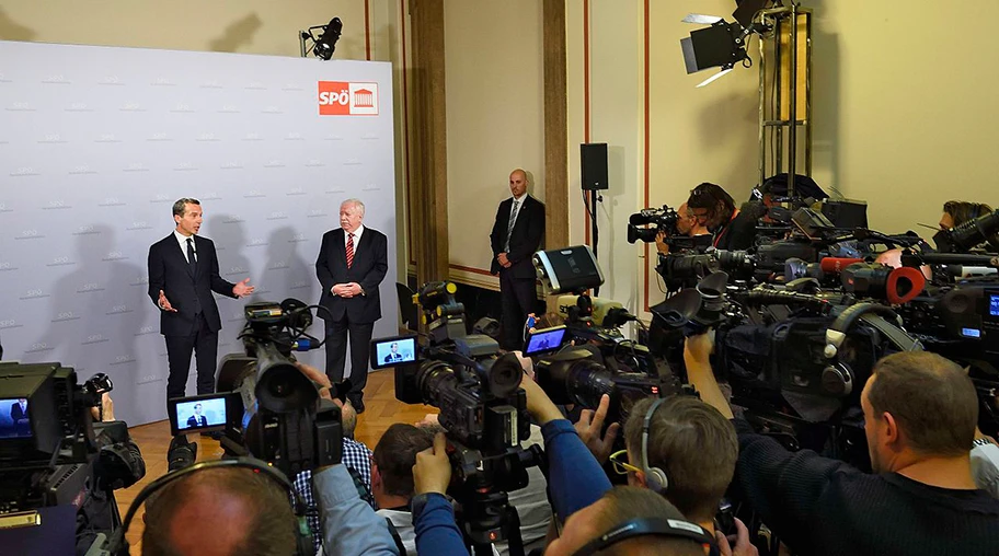 Der designierte Bundeskanzler Christian Kern bei der Pressekonferenz nach dem Parteivorstand.