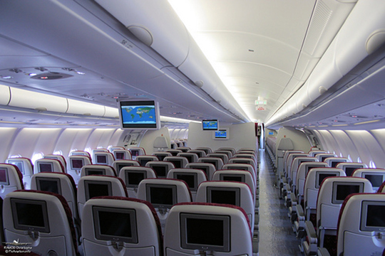 Qatarairways_A330_economy.jpg