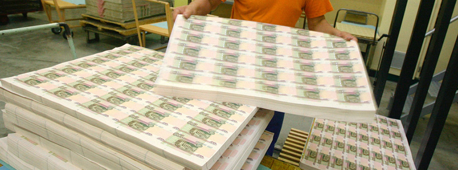 Frische Rubel Noten in der Goznak-Druckerei in Moskau.