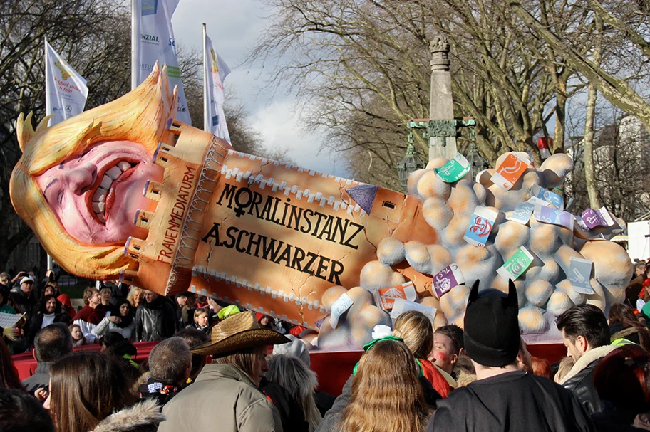 «Moralinstanz Alice Schwarzer», Düsseldorfer Karneval 2014.