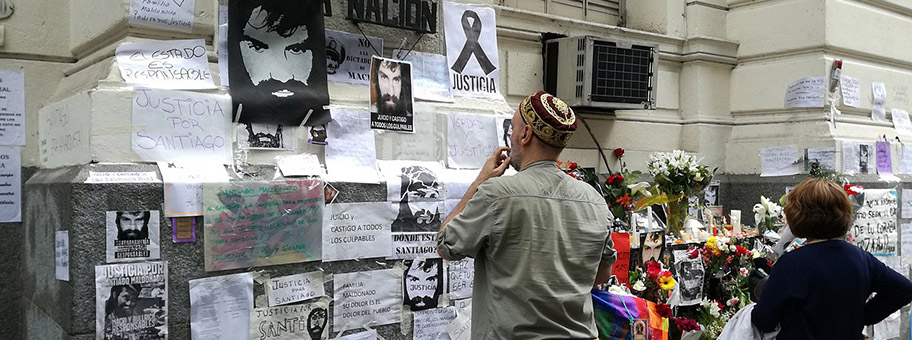 Gedenken an Santiago Maldonado, Buenos Aires, Oktober 2017.