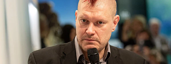 Der Schriftsteller Sascha Lobo auf der Frankfurter Buchmesse 2019.