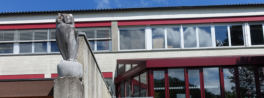 Schule in Reigoldswil, Basel.