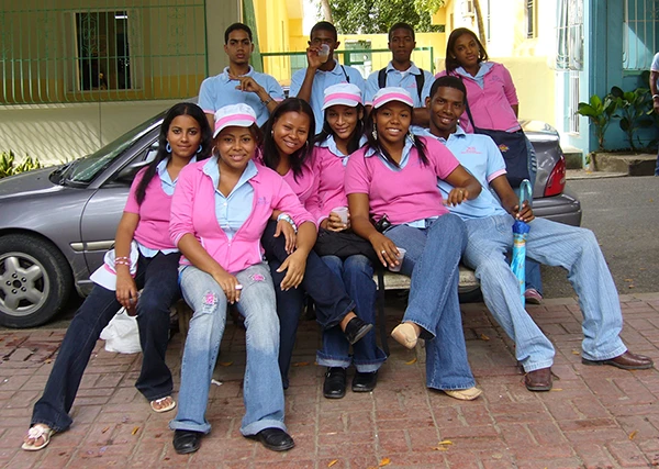 Schulklasse bei Santo Domingo.