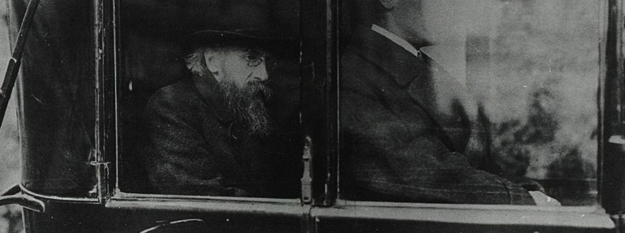 Ministerpräsident Kurt Eisner während der Fahrt zur Reichskanzlei anlässlich der Reichskonferenz der Bundesdeutschen Regierung in Berlin, 22. November 1918.
