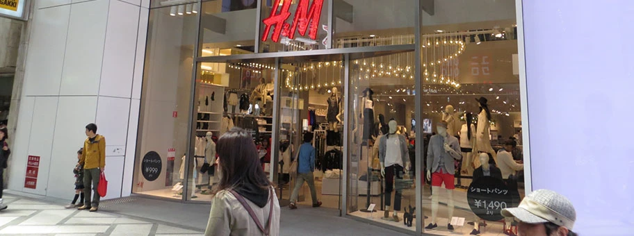 H&M Verkaufsladen in Shinsaibashi, Osaka.