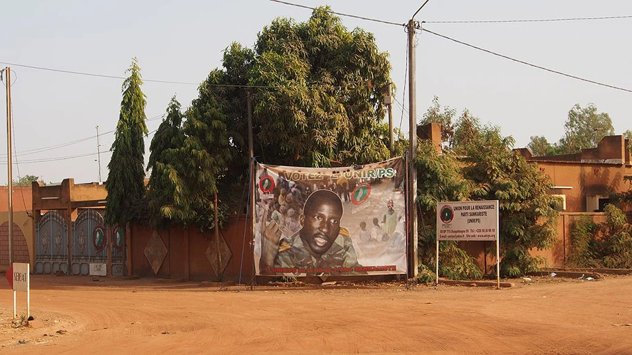 Transparent des Revolutionärsführer Thomas Sankara in Ouagadougou, Burkina Faso.