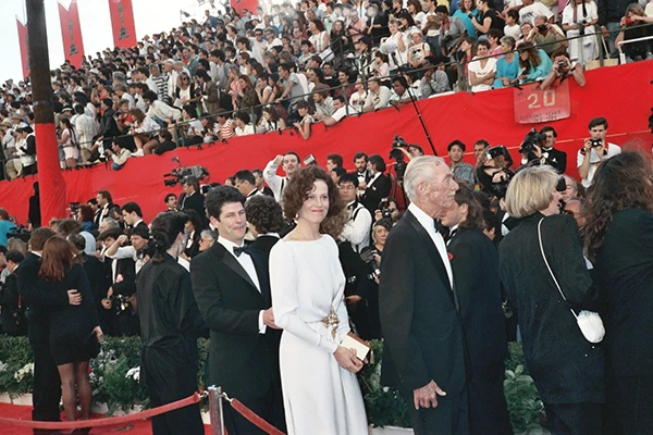 Sigourney Weaver spielt in dem Film Alien 3 die Rolle von Ellen Ripley.