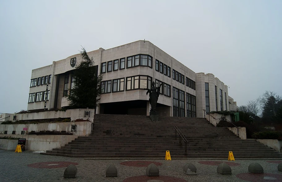 Das slowakische Parlament in Bratislava.