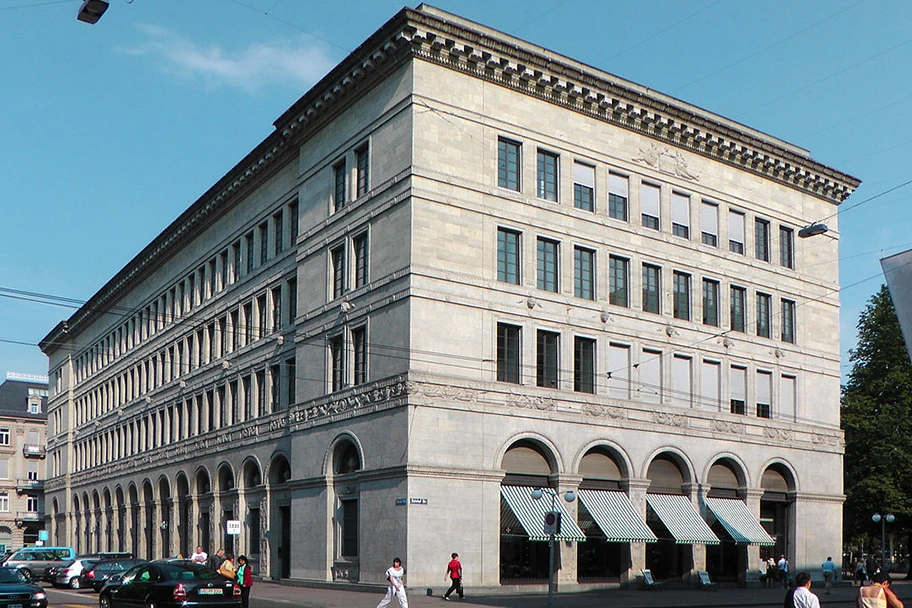 SNB Schweizer Nationalbank in Zürich, beim Bürkliplatz, Ecke Bahnhofstrasse - Börsenstrasse.