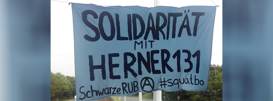 Die Hausbesetzer der Villa an der Herner Strasse 131 erfahren Solidarität der Studierenden in Bochum.