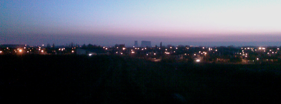 Das nordenglische Städtchen Stainforth bei Nacht.