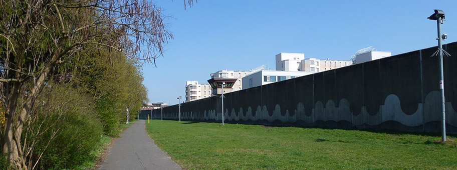 Berlin-Tegel Mescheder Weg JVA Tegel.