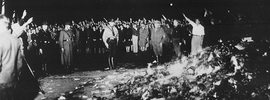 Bücherverbrennung in Deutschland, 1933.