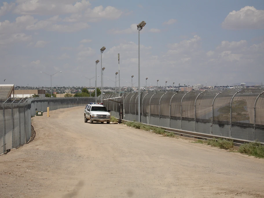 Grenzzaun zwischen den USA und Mexiko in der Nähe von El Paso.