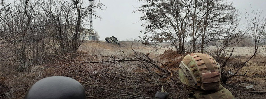 Ukrainische Soldaten bei Mariupol, März 2022.