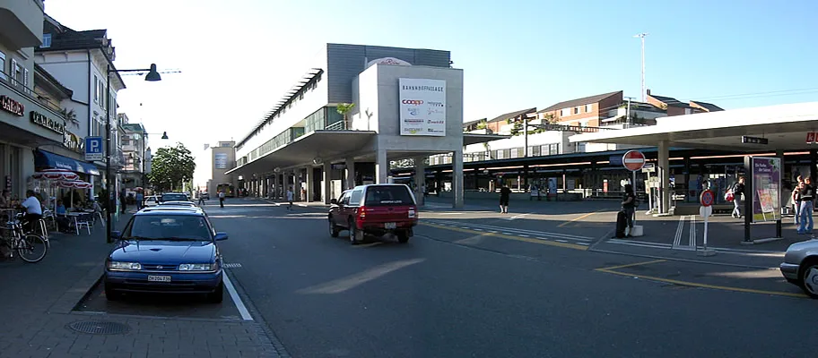 Bahnhof von Uster.