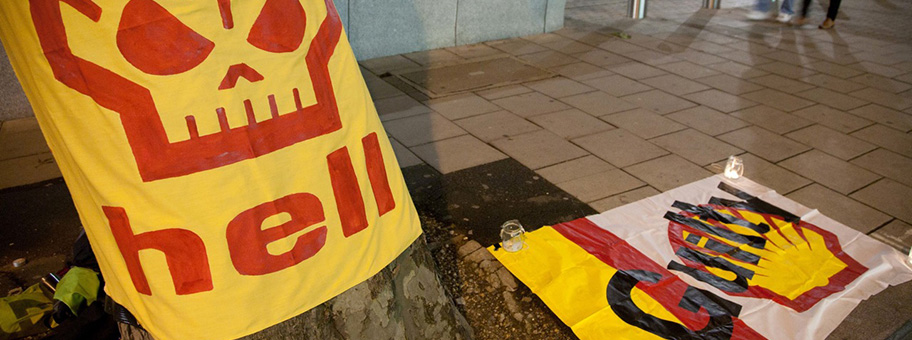 Vigil at the Shell Centre, London, on the 17th Anniversary of Ken Saro-Wiwa and the Ogoni 9. 101112.