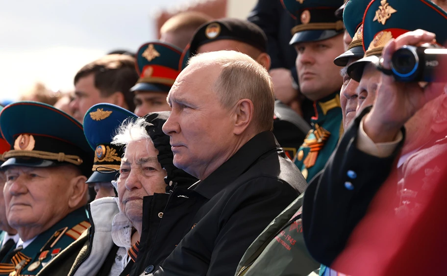 Vladimir Putin an der Siegesparade auf dem Roten Platz am 9. Mai 2022.