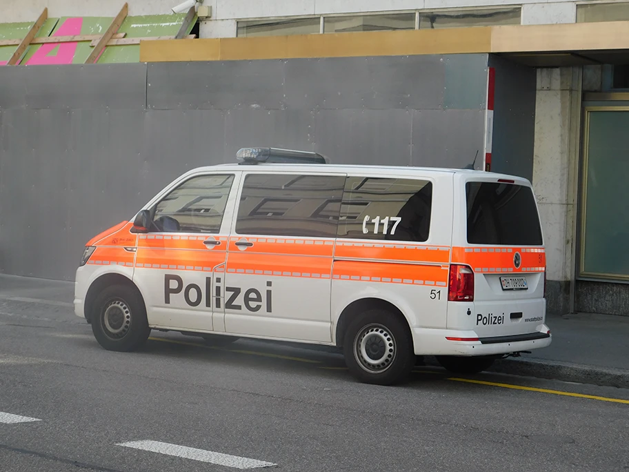 Zürich: Was die Polizei gegen Racial Profiling tun will ….