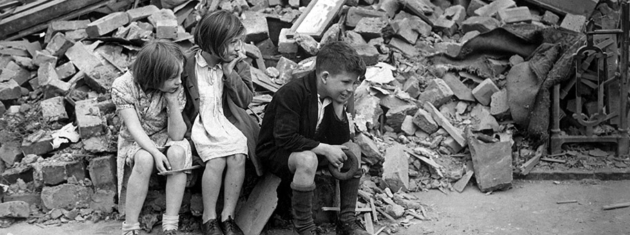 Kinder in London, September 1940.
