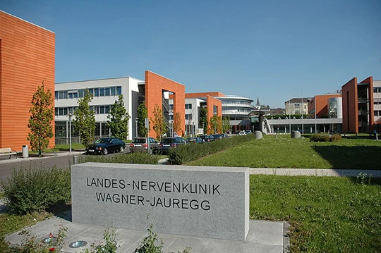 Die Landes-Nervenklinik Wagner-Jauregg in Linz, Österreich.