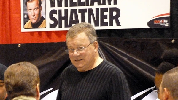 Der US-amerikanische Schauspieler William Shatner (hier in Toronto im August 2011) spielt in dem Film die Rolle von Robert „Rack“ Hansen.