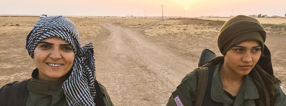 Kämpferinnen der YPJ in der Region von Rojava, August 2015.