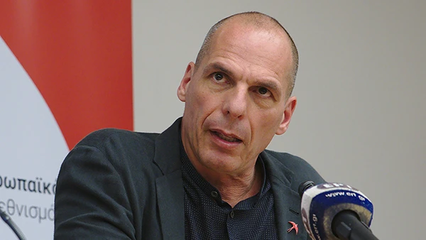Yanis Varoufakis an einer Presskonferenz in Athen, Mai 2018.
