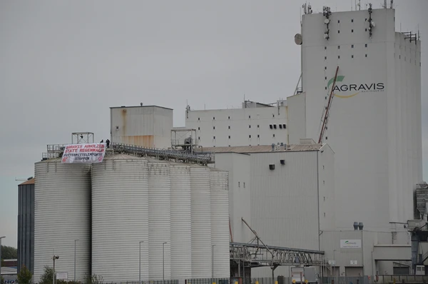 Aktion bei „Agravis“ in Oldenburg, 3. Oktober 2025.