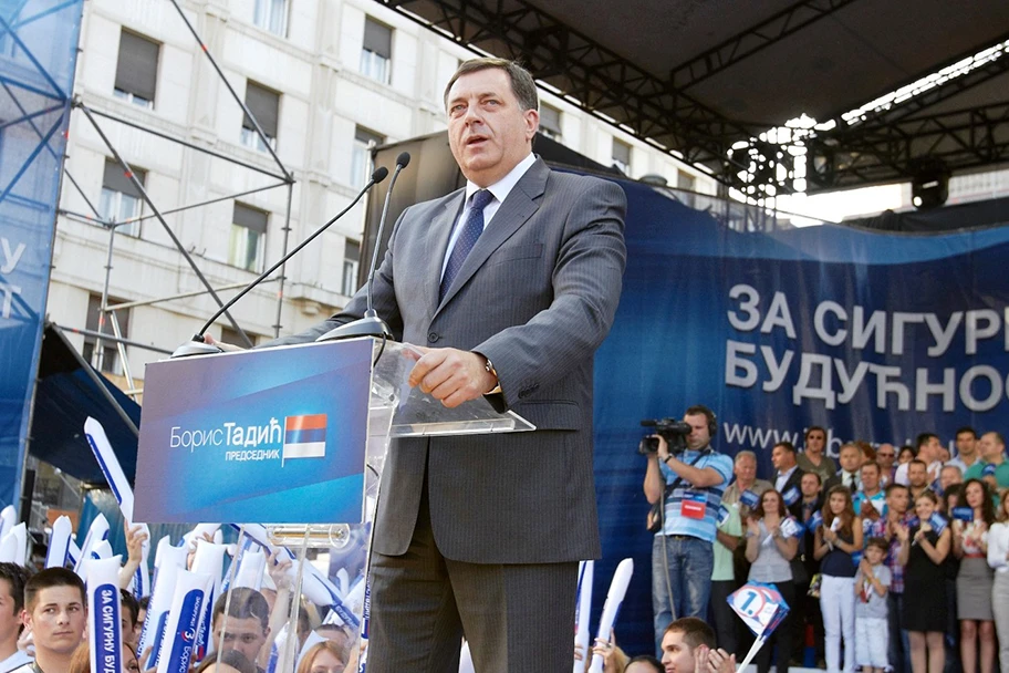 Ein Meister der Hysterisierung - Milorad Dodik, Präsident der Republika Srpska, hier bei einer Wahlveranstaltung im Jahr 2012.