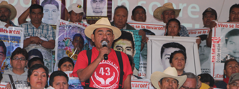Vater eines des verschwundenen Studenten von Ayotzinapa.