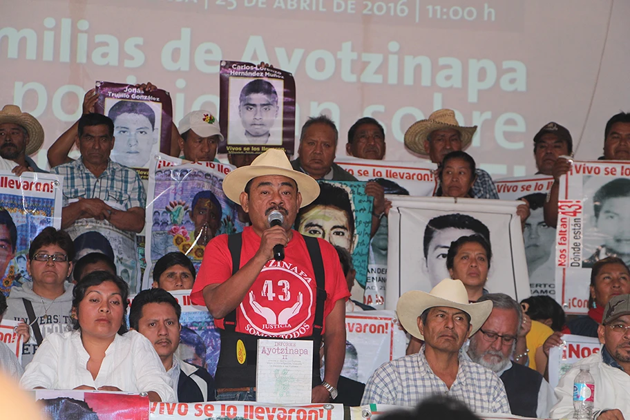 Vater eines des verschwundenen Studenten von Ayotzinapa.