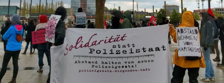Aktion gegen das neue Polizeigesetz in Kiel, Sommer 2020.