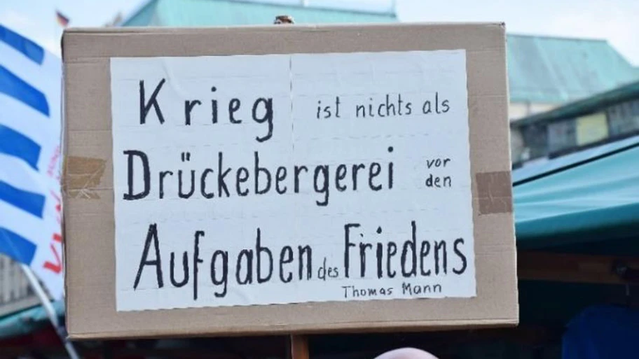 Krieg ist nichts als Drückebergerei vor den Aufgaben des Friedens.