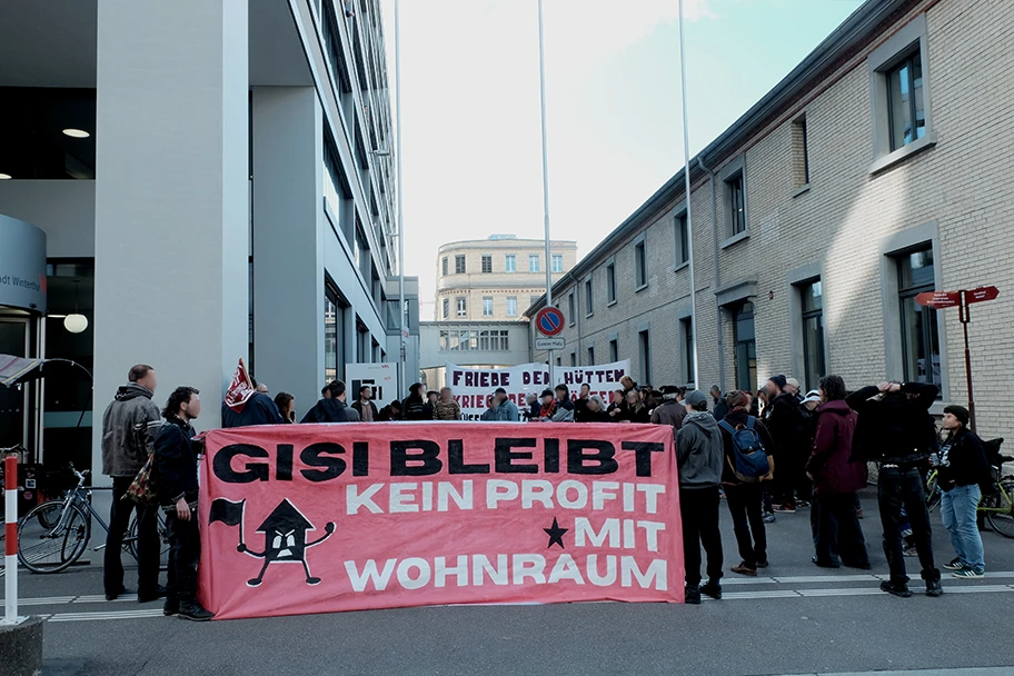 Im Foyer des Sulzer-Hochhauses, 12. März 2026.